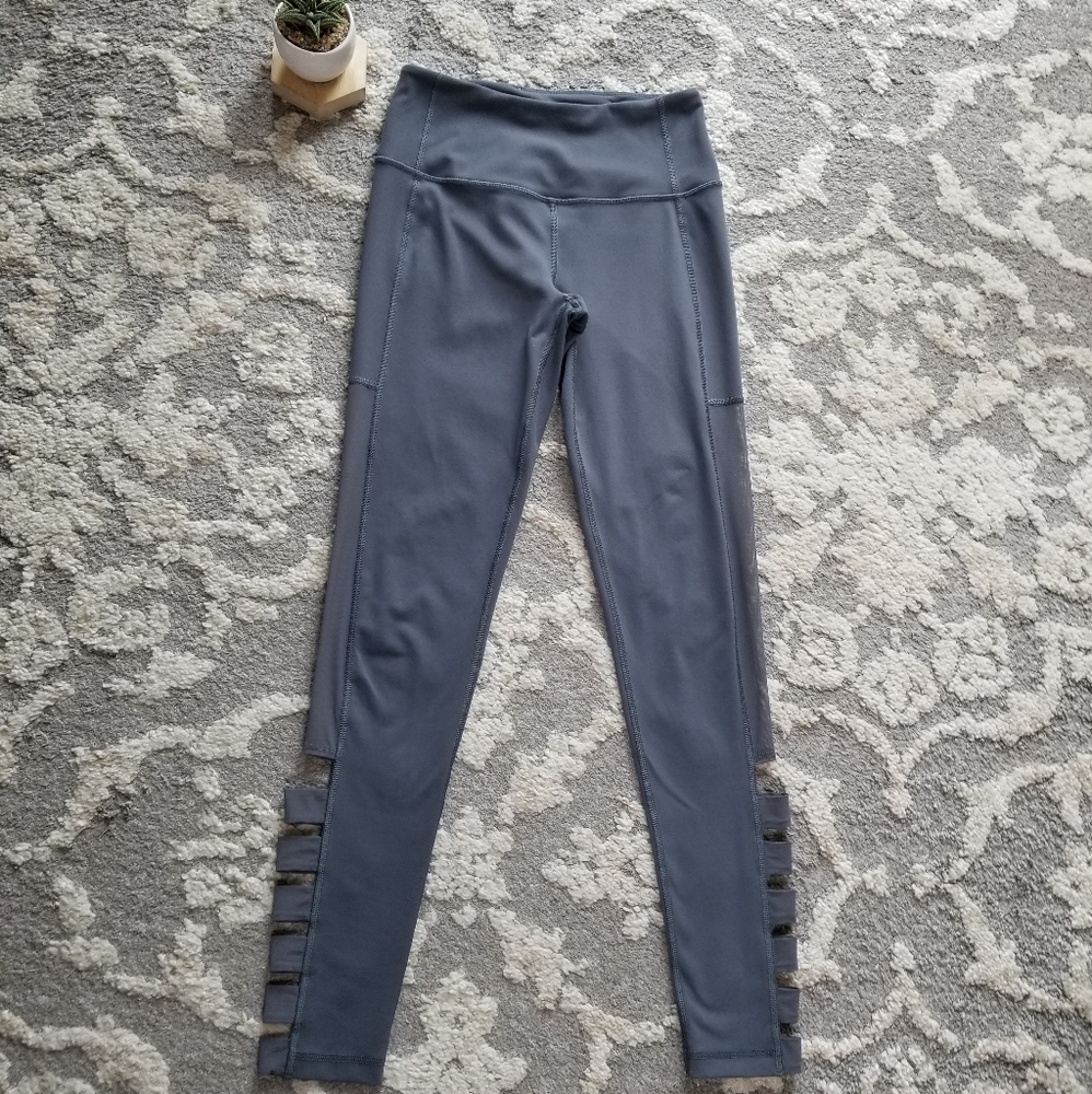 Victoria's Secret Knockout Ladder Leggings XS